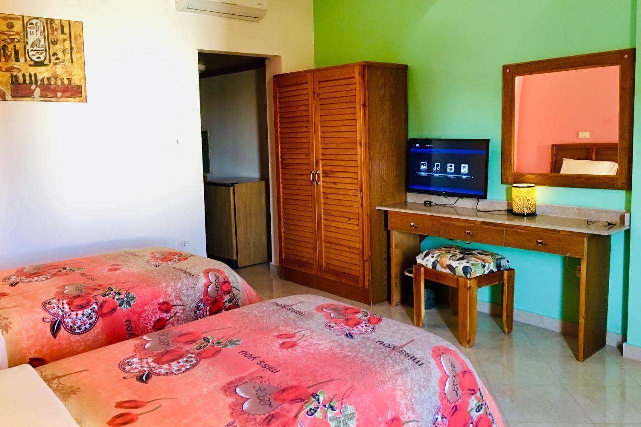 Jewel Howard Carter Hotel Луксор Экстерьер фото